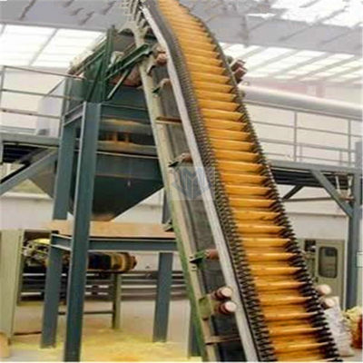 Hệ thống băng tải gầu có góc nghiêng cao tùy chỉnh để xử lý vật liệu số lượng lớn