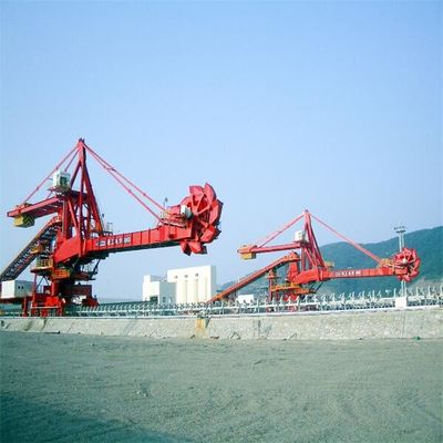 Hệ thống xếp chồng và thu hồi thùng bánh xe cho nhà máy kho dọc